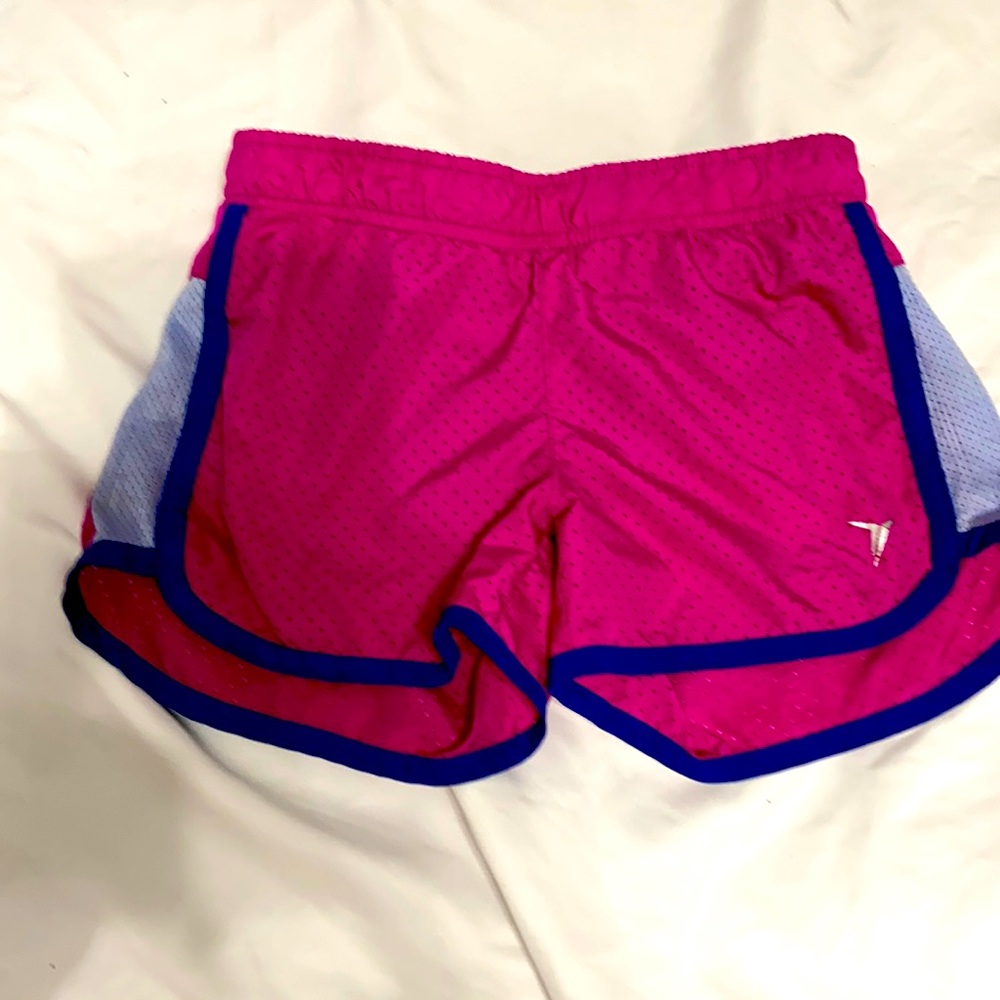 Old Navy Active— Girls size 6-7